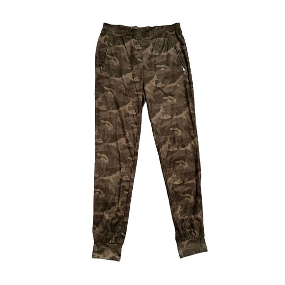 BCBGMaxAzria Pants - NWOT BCBGMaxazria Women’s Camouflage Joggers